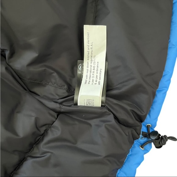 The North Face Men’s 1996 Retro Nuptse 700 Down Vest Super Sonic Blue NWT Small - Picture 6 of 13
